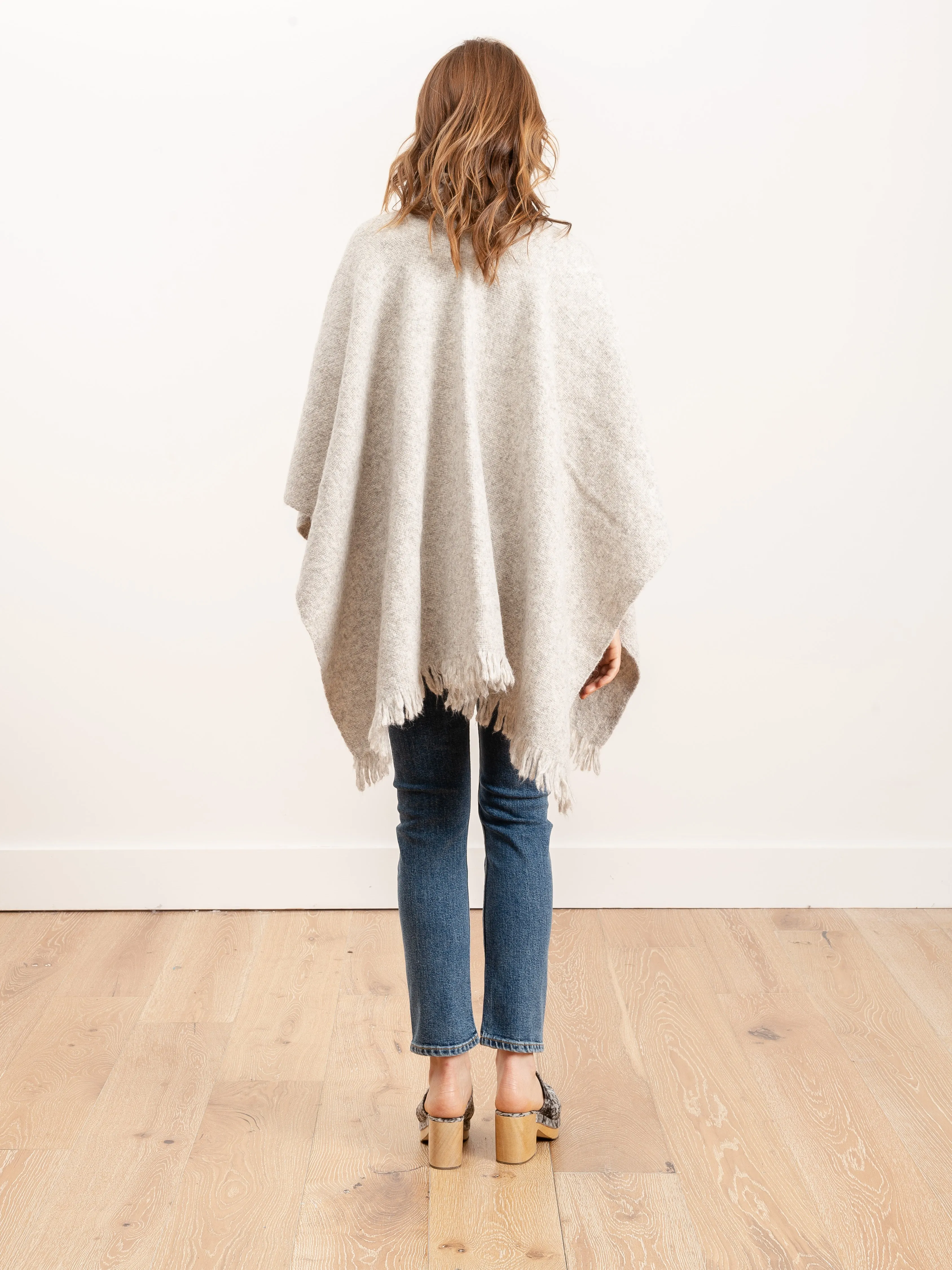 handwoven crop serape - natural grey