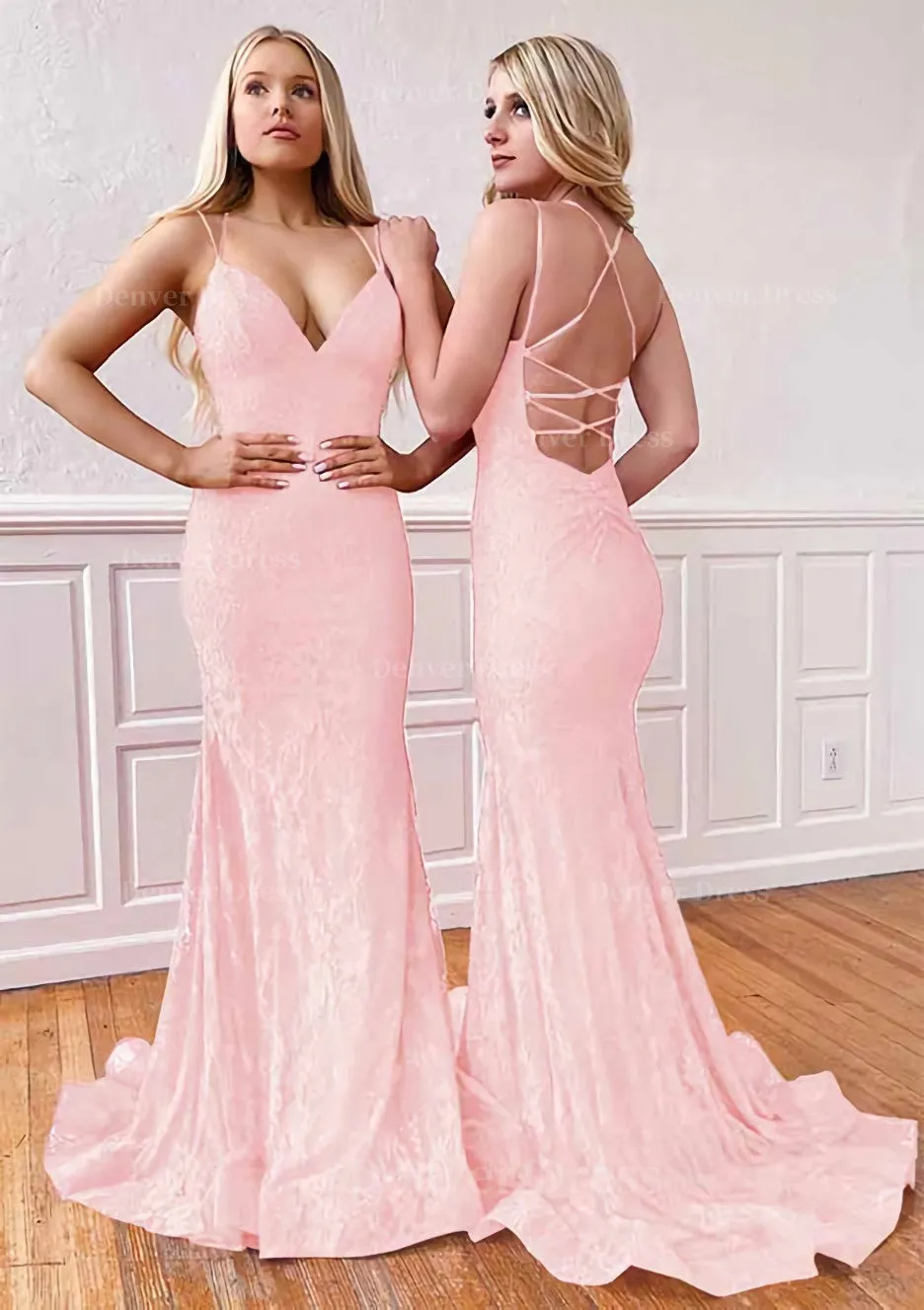 Trumpet/Mermaid Sleeveless Sweep Train Lace Prom Dress With Pleated