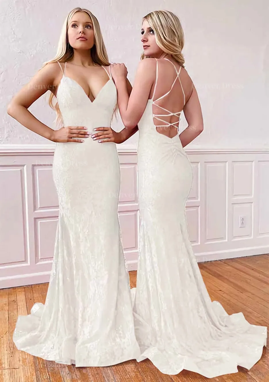 Trumpet/Mermaid Sleeveless Sweep Train Lace Prom Dress With Pleated