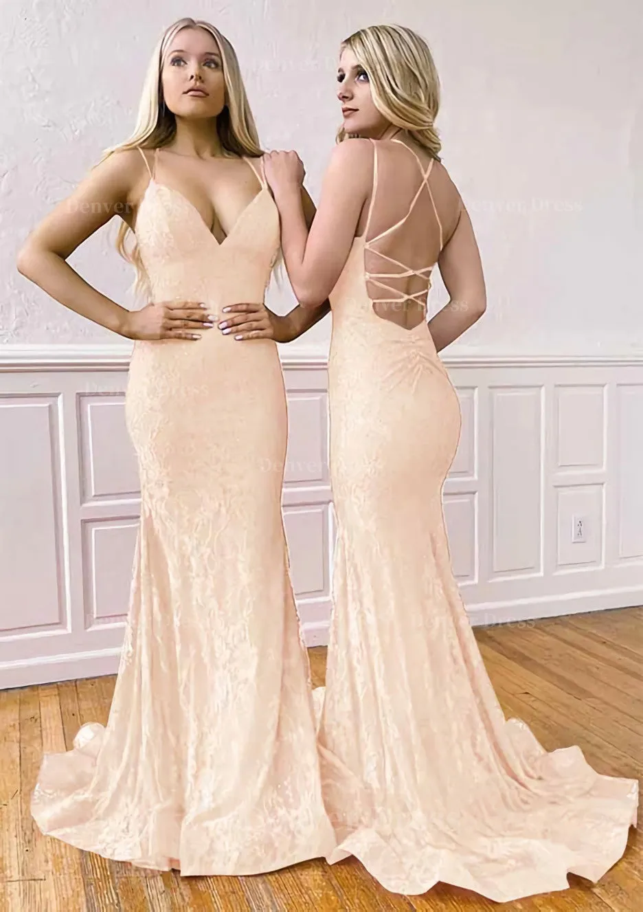 Trumpet/Mermaid Sleeveless Sweep Train Lace Prom Dress With Pleated