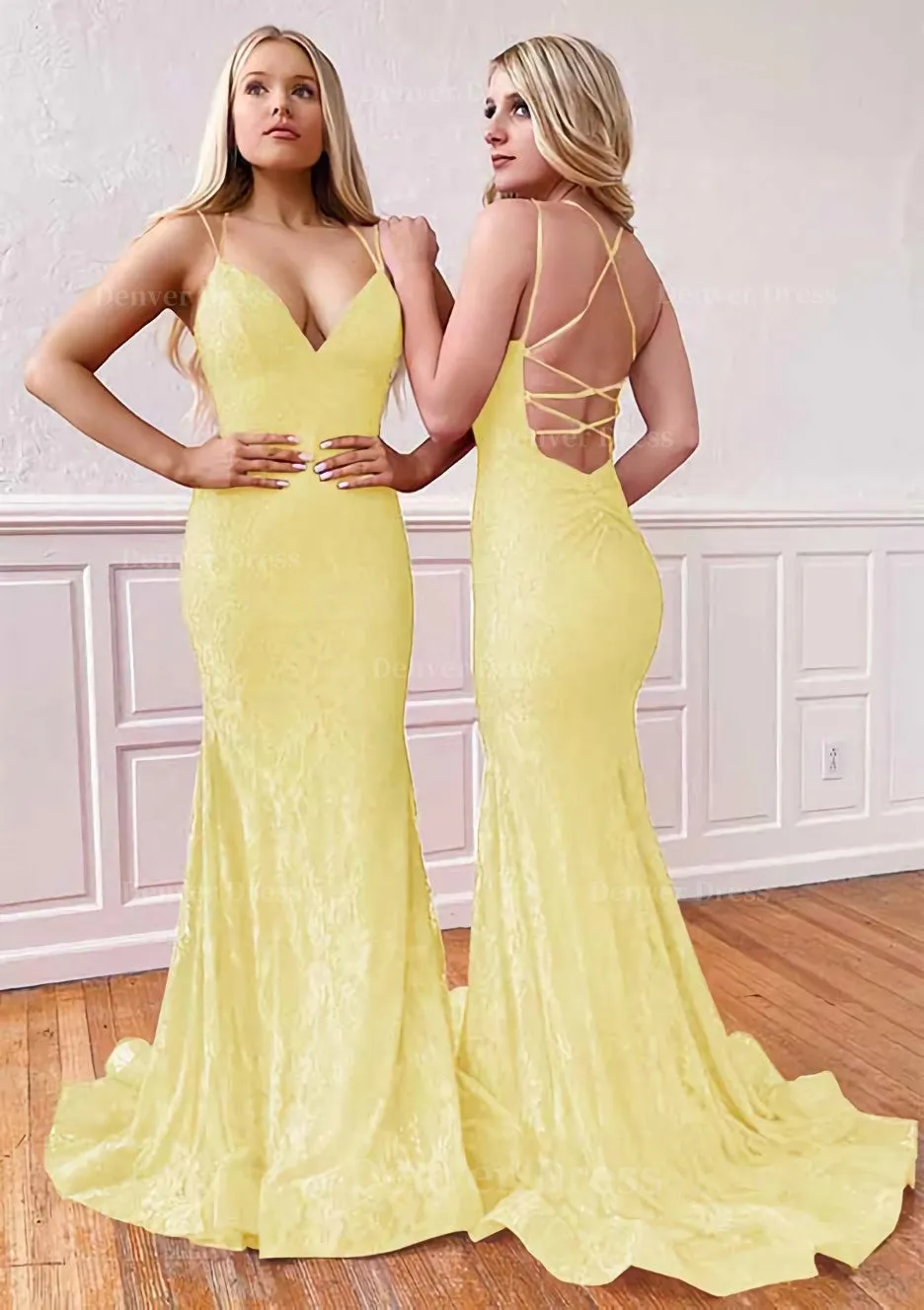 Trumpet/Mermaid Sleeveless Sweep Train Lace Prom Dress With Pleated