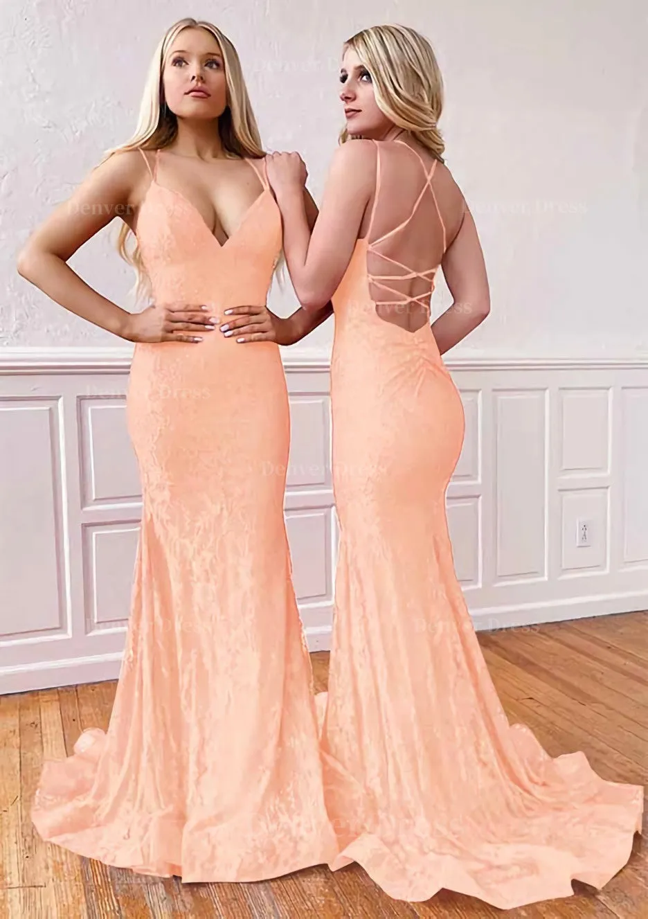 Trumpet/Mermaid Sleeveless Sweep Train Lace Prom Dress With Pleated